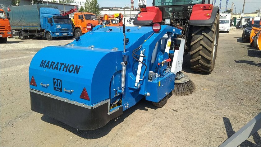 Прицепная подметально-уборочная машина Чистодор