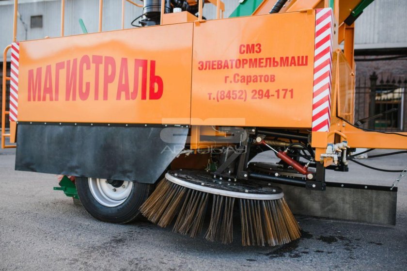 Подметально-уборочная машина пум-001 «магистраль»