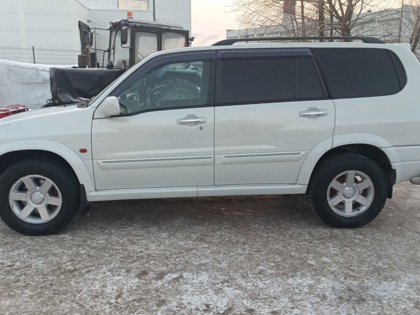 Сузуки гранд витара xl7