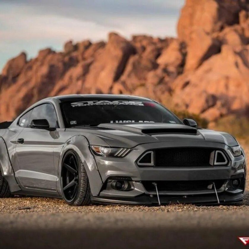 Форд Мустанг 2016