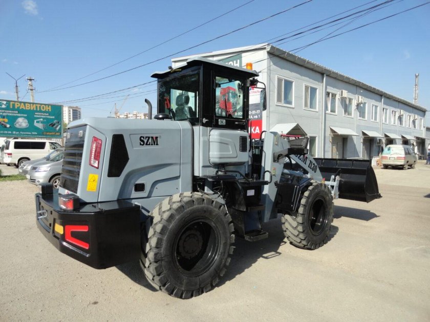 Фронтальный погрузчик lgce