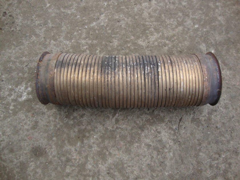 Гофра глушителя Volvo fh12