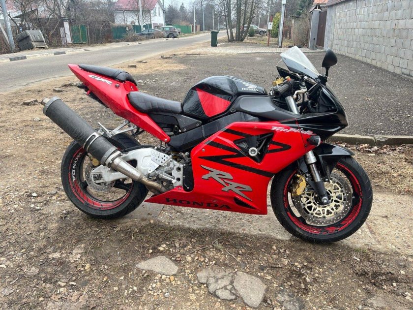 Cbr 954 rr fireblade