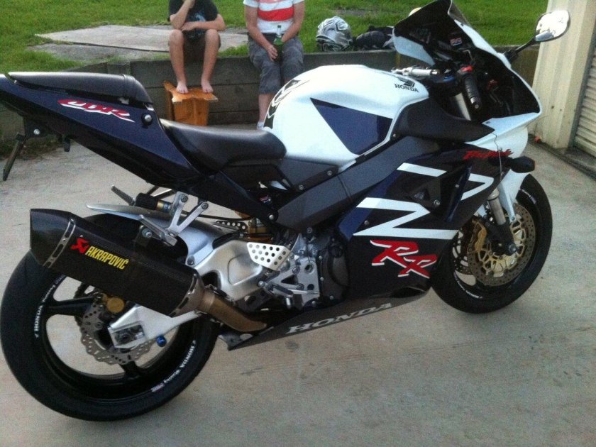 Honda cbr 929 rr