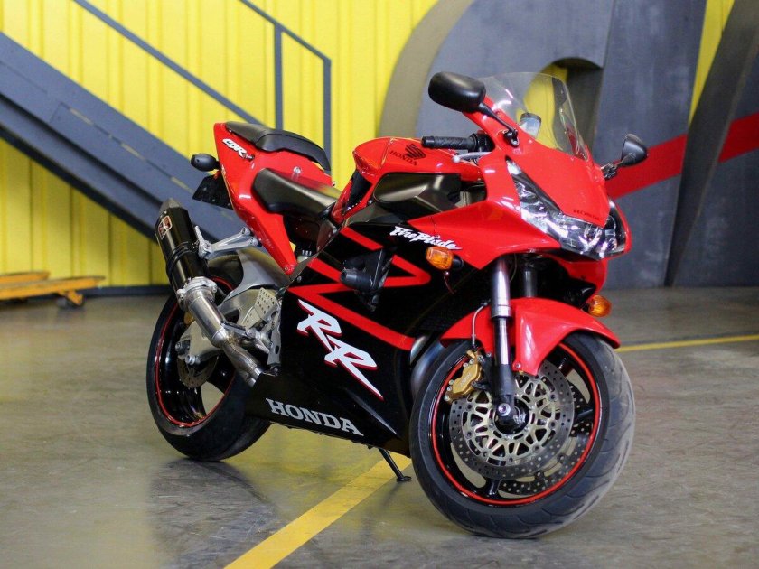 Honda 954 Fireblade