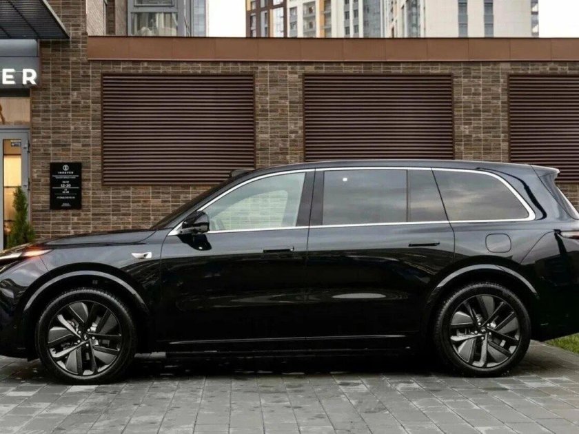 Lixiang l7 черный