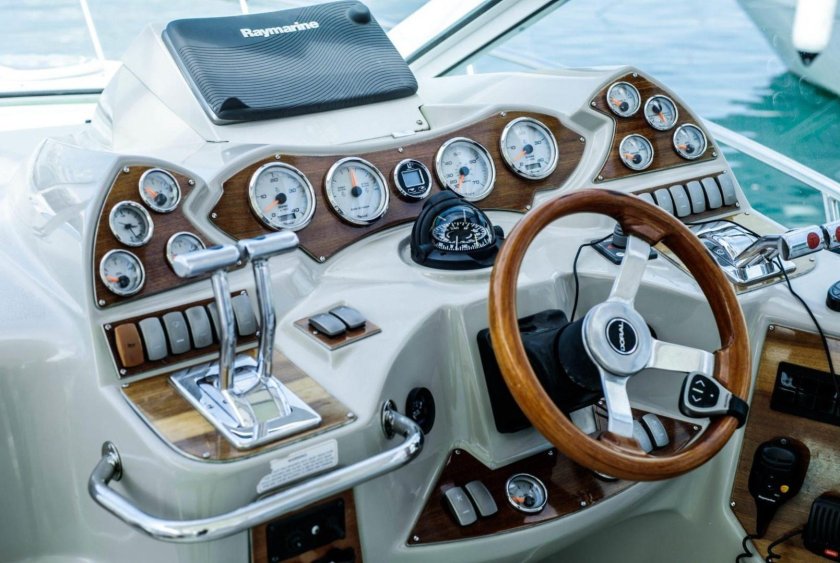 Катер Вегас Сочи