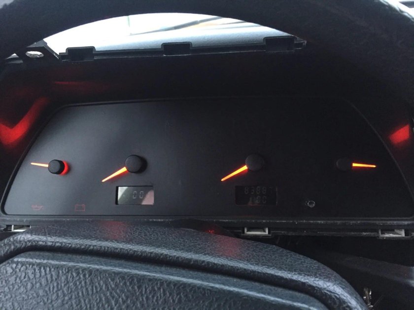 Стекло приборной панели ВАЗ 2114