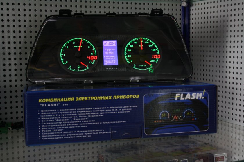 Электронная приборная панель ВАЗ 2115