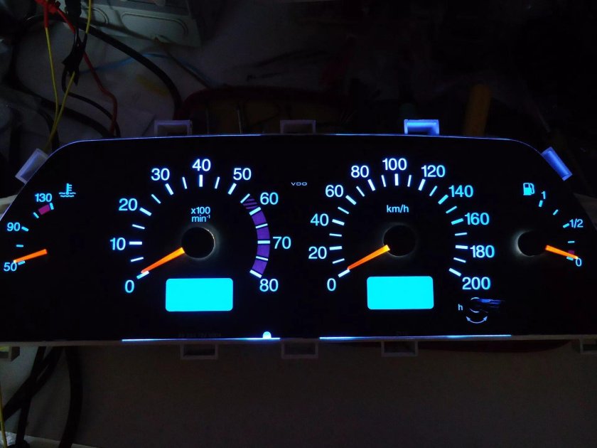 Панельная приборка ВАЗ 2114