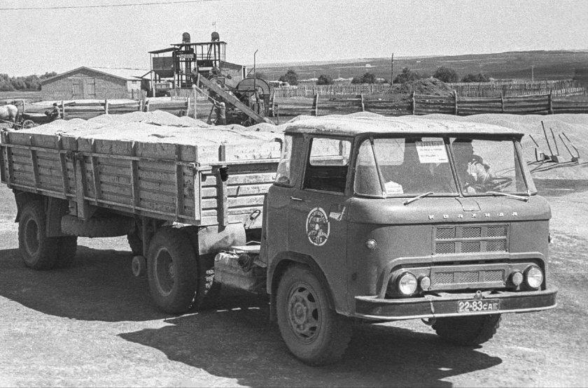 Грузовик каз 606 колхида