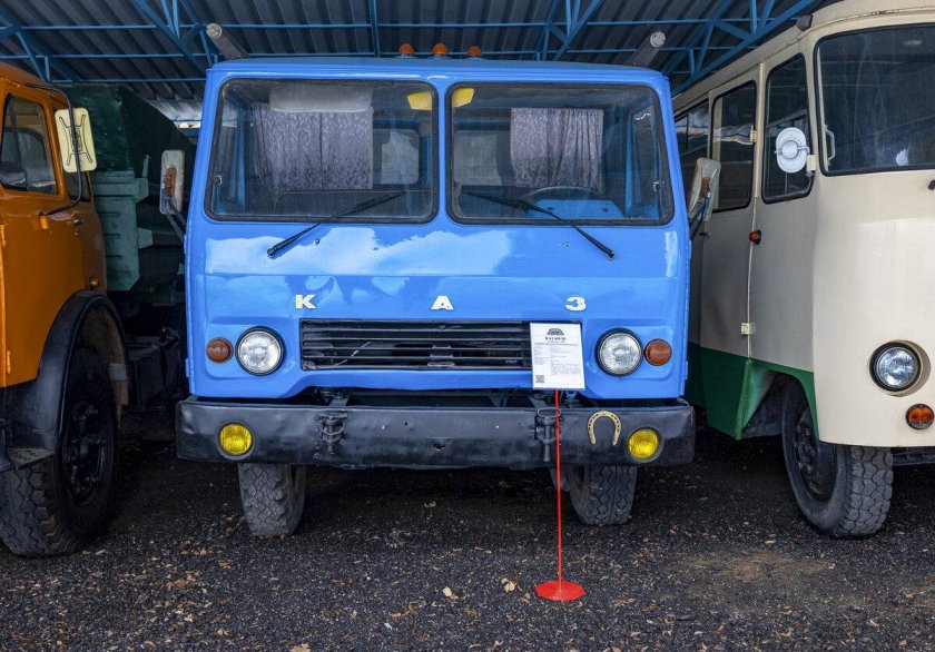 Каз-608в седельный тягач