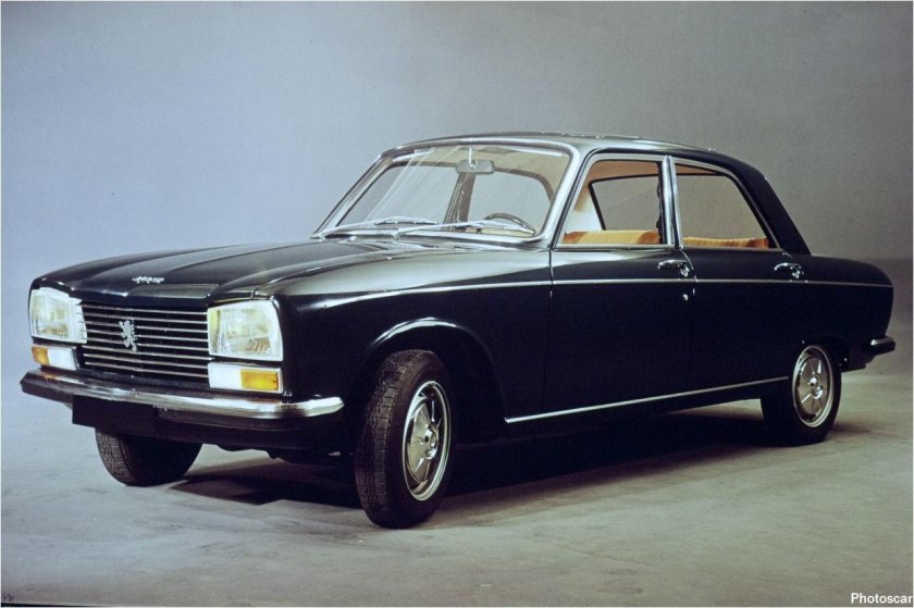 Пежо 304 седан