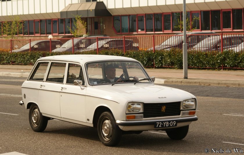 Пежо 304 универсал