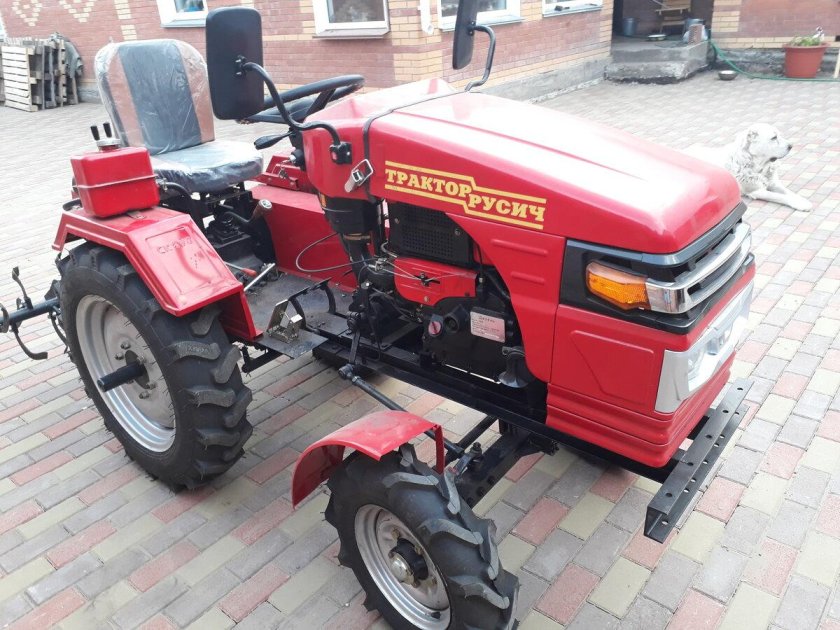 Минитрактор Русич т-18