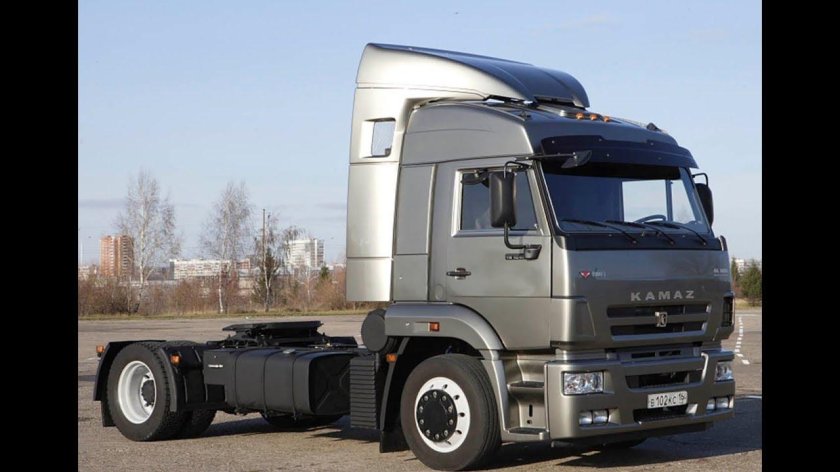 КАМАЗ-5460 седельный тягач
