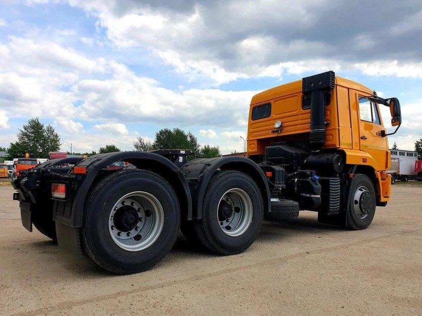 Камаз 65116 седельный тягач