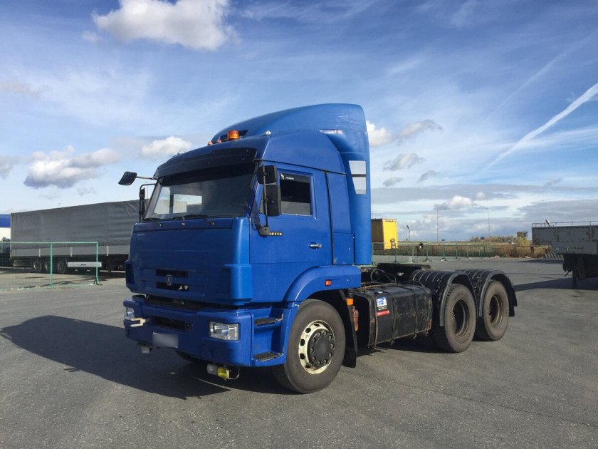 КАМАЗ-65116 седельный