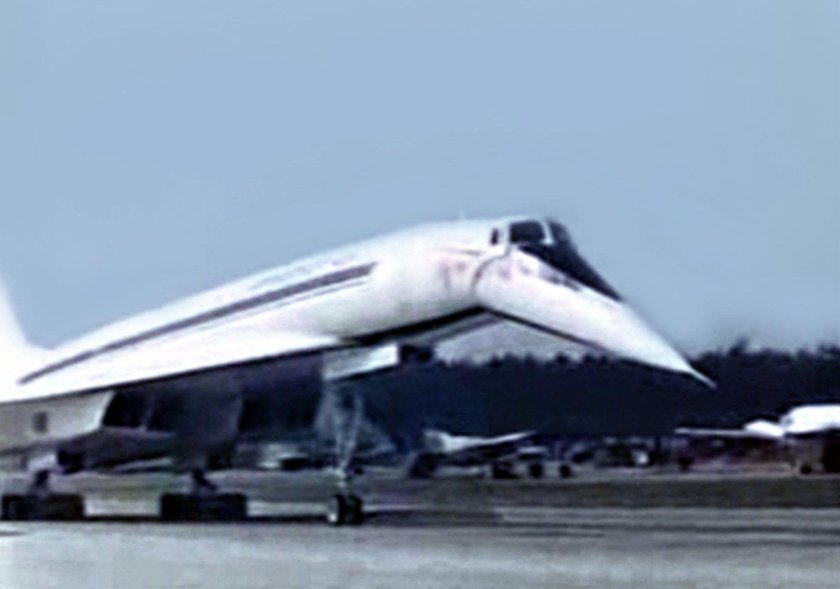 Ту 144 crash