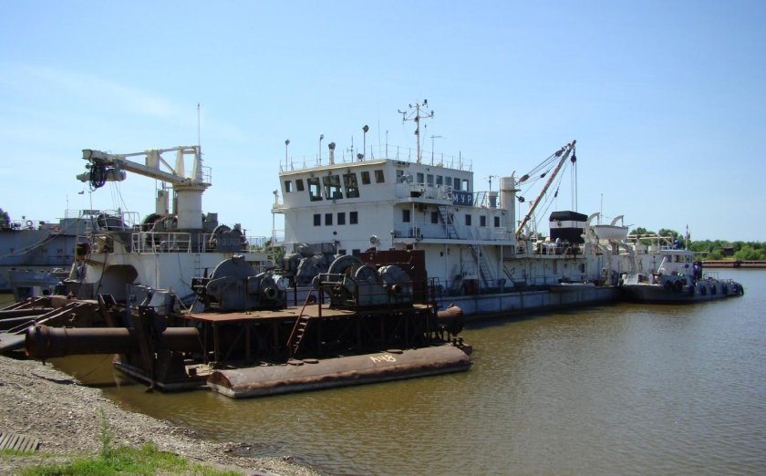 Земснаряд Северодвинский 701