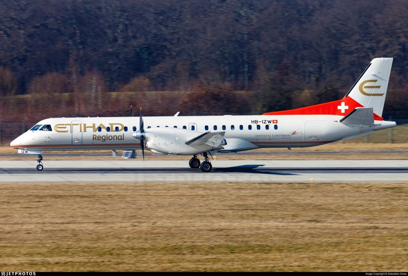 Etihad regional saab 2000