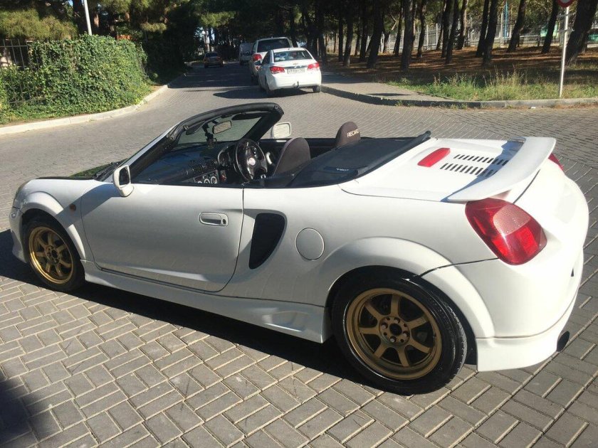 Тойота Mr-s 2001