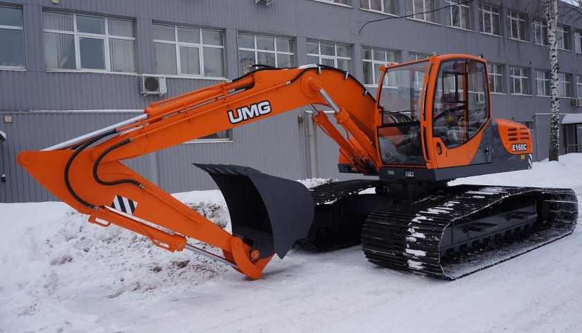 Гусеничный экскаватор UMG e160c