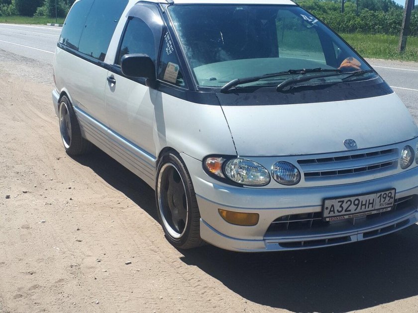 Тойота эстима превия