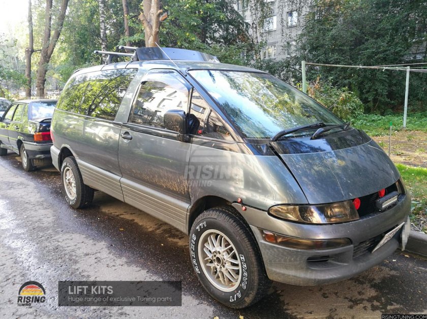 Toyota Эстима Эмина