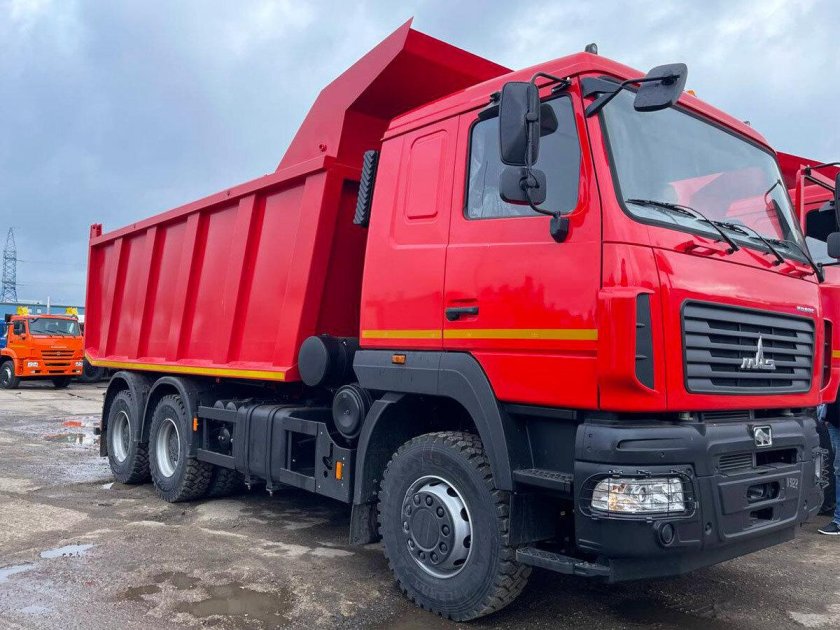 Самосвал МАЗ-650108-8230-005