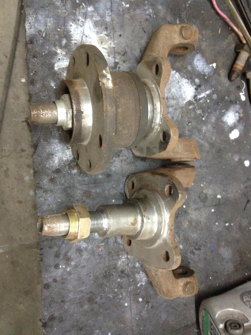 Ступица переднего колеса ВАЗ 2106