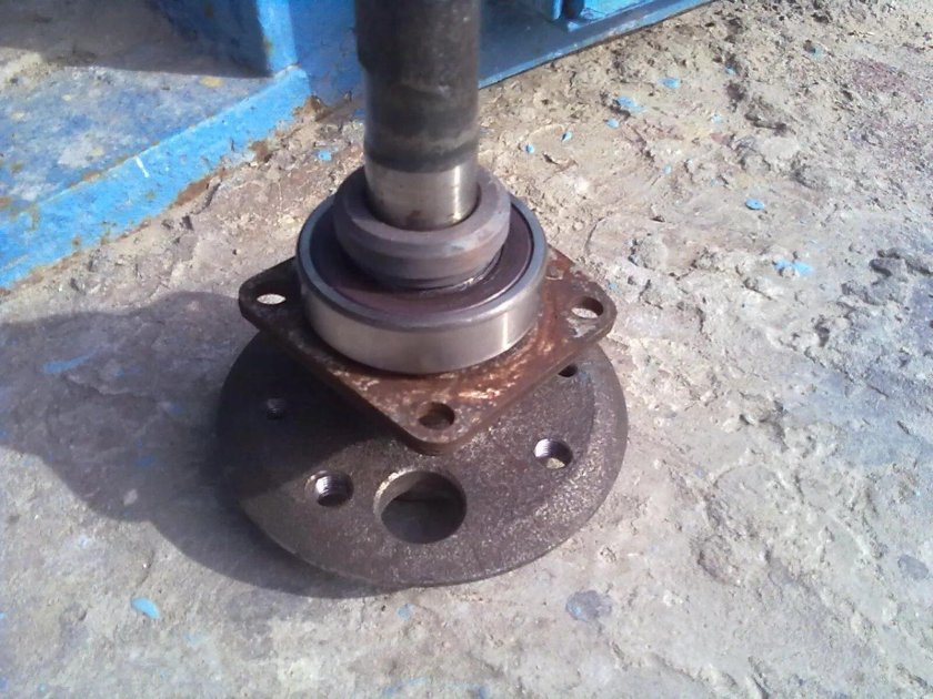 Задняя ступица ВАЗ 2106