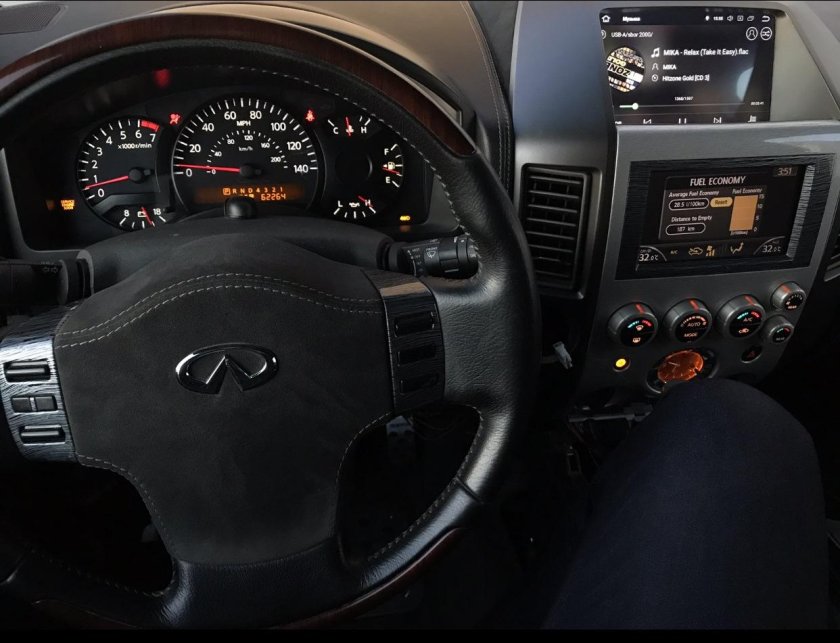 Приборная панель Инфинити qx56