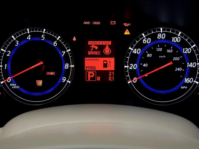 Приборная панель Инфинити ех35