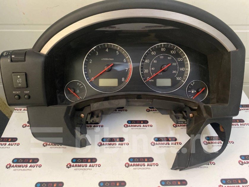 Приборная панель Инфинити