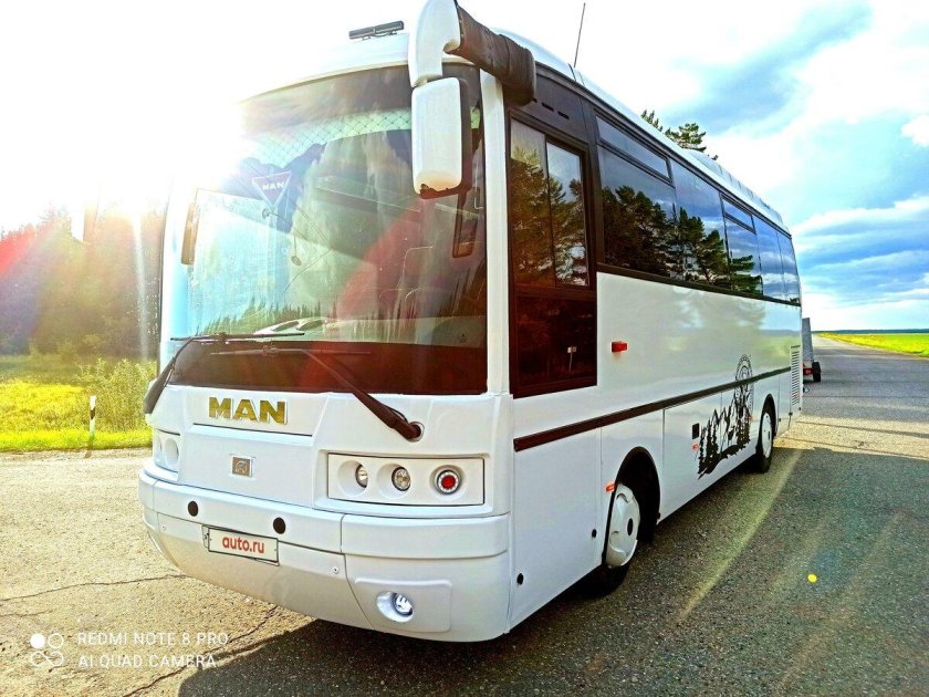 Автобусы 2003 года