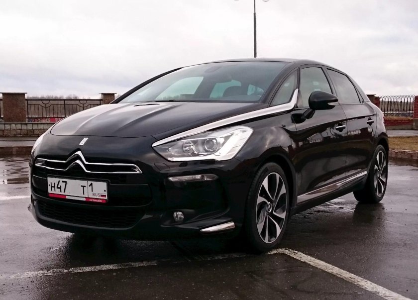 Ситроен ds5 черный