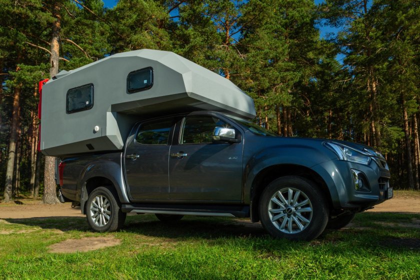 Жилой модуль "ястреб" в пикап