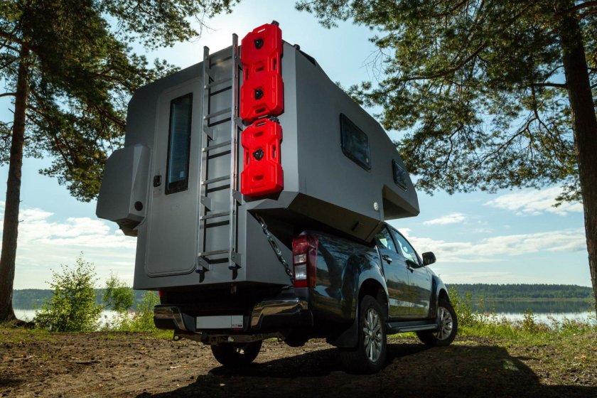 Жилой модуль "ястреб" в пикап