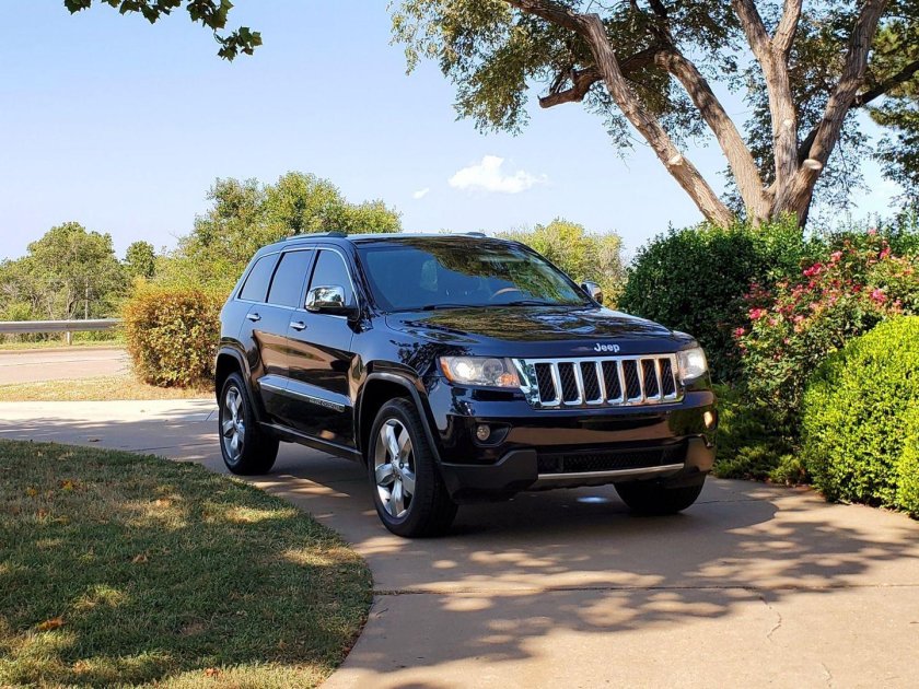 Джип Гранд Чероки 2011