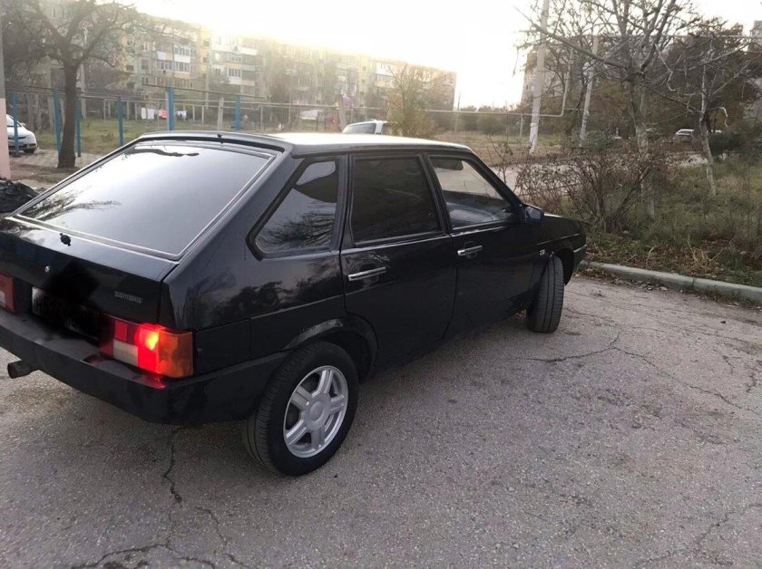 ВАЗ 2109 черная новая