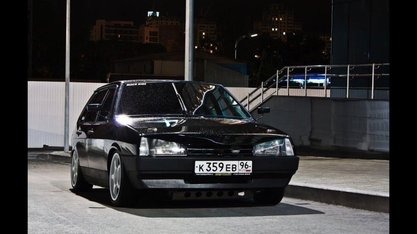 ВАЗ 2109 чёрный 9