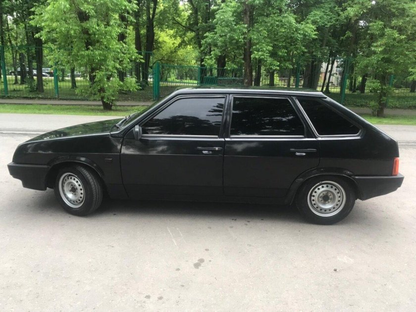 Лада 2109 черная тонированная