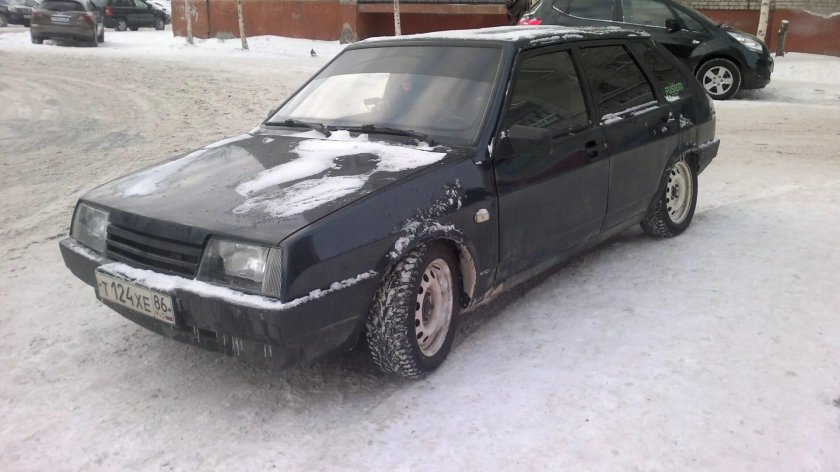 ВАЗ 2109 черная