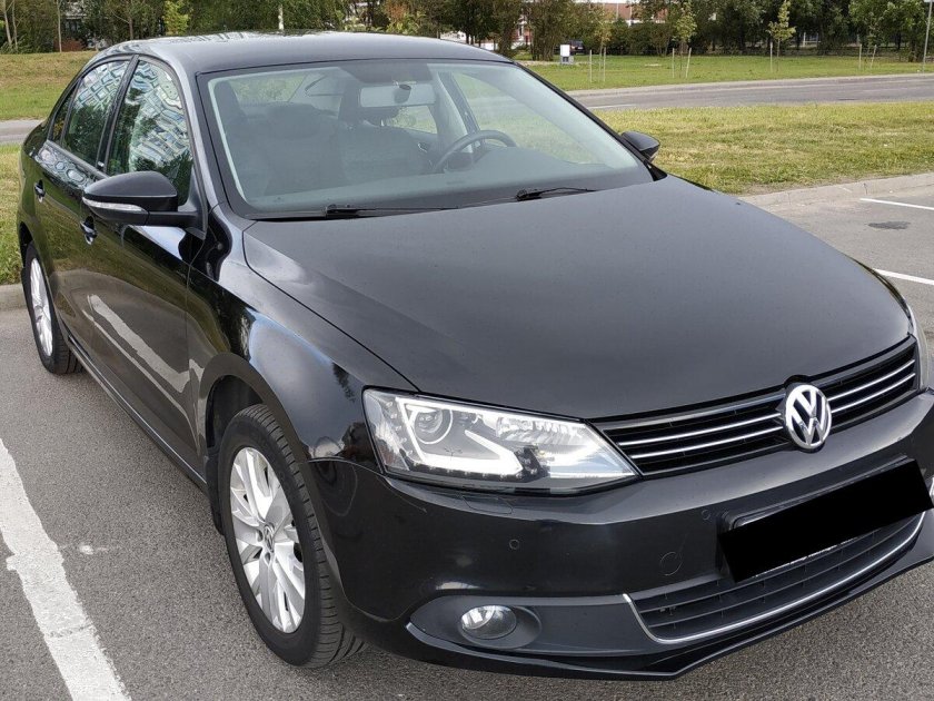 Volkswagen Jetta 2014 черный