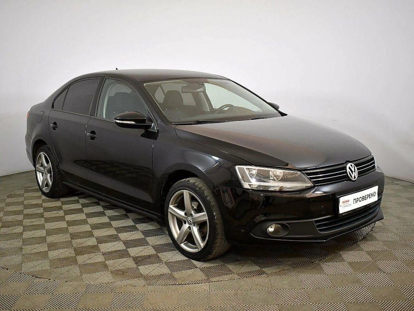 Фольксваген Джетта 2013 черная