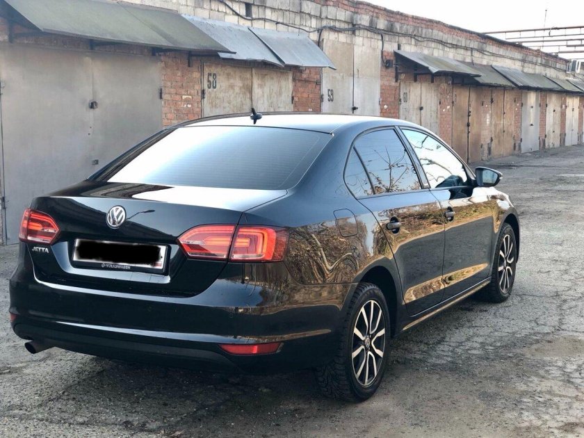 Фольксваген Джетта 6 черная