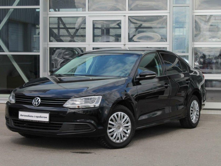 Фольксваген Джетта 2013 черная