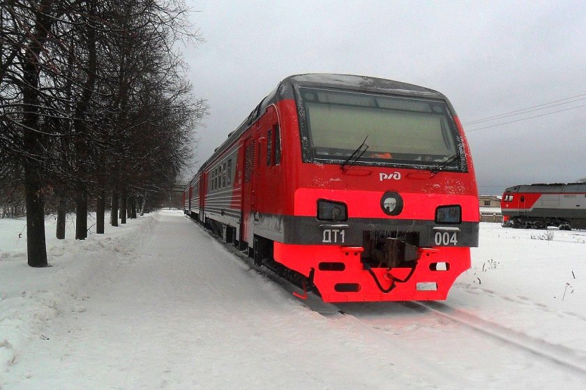 Дизель электропоезд дт 1