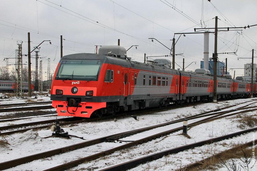 Дизель-электропоезд дт1 кабина